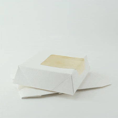 Boîte pâtissière carton blanc avec couvercle attaché à fenêtre 140x140mm H40mm - 180Pcs