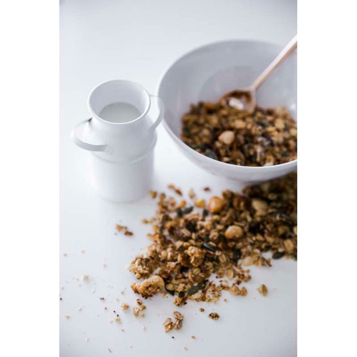 Pot à lait en métal couleur ivoire   H100mm 125ml - 36Pcs